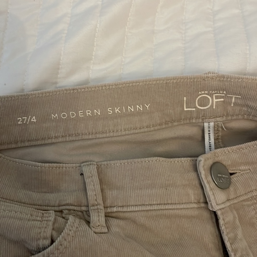 Ann Taylor Loft Chords View 2